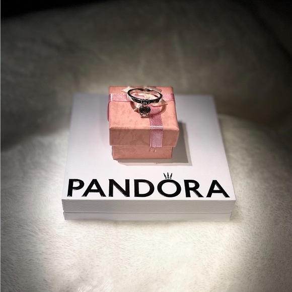 Pandora Jewelry - Pandora ALE Heart Padlock Ring Size 8